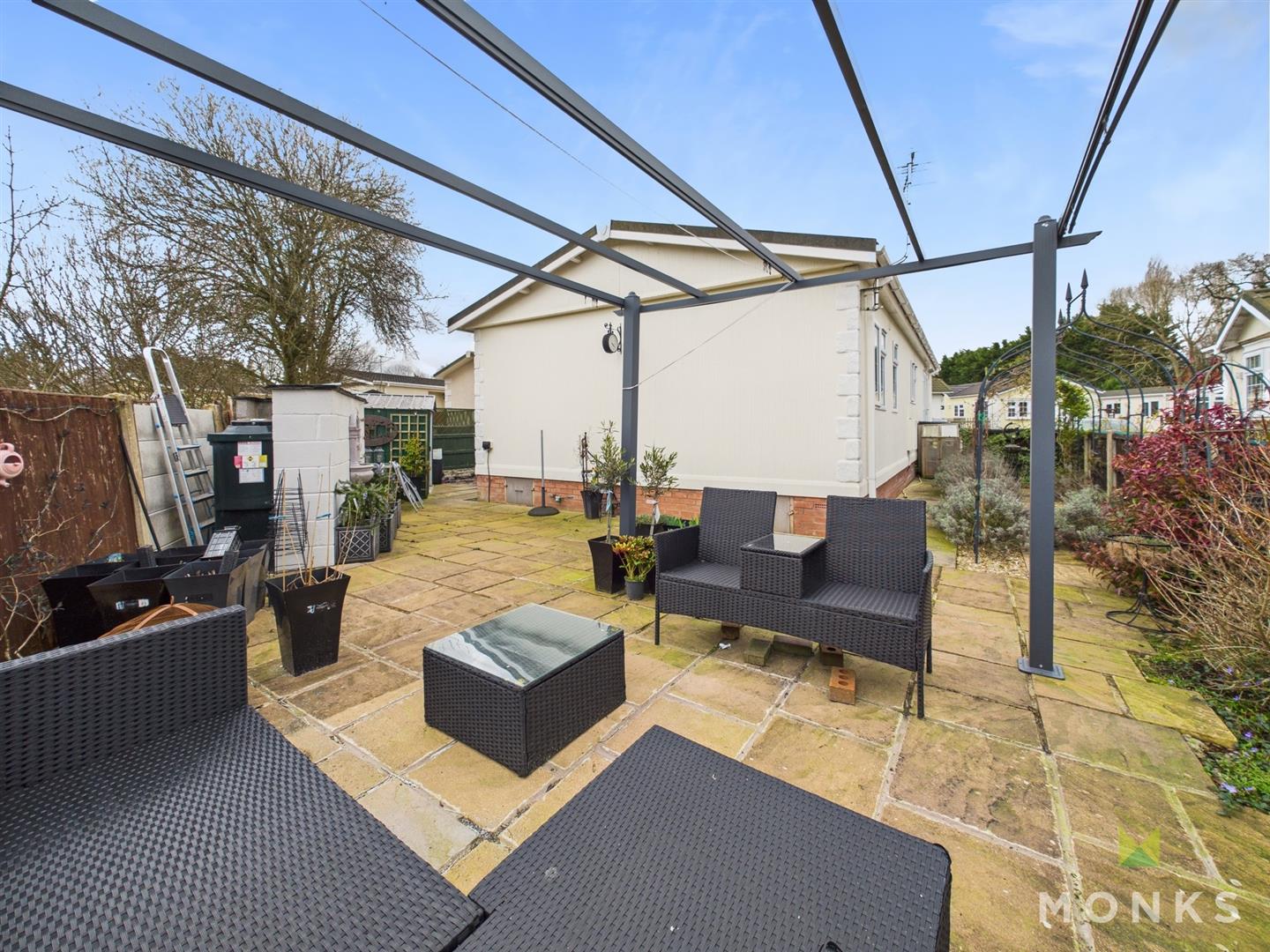 8 Brookside , Kinnerley, SY10 8EL For Sale